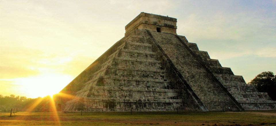 Chichen Itza In Mexico image