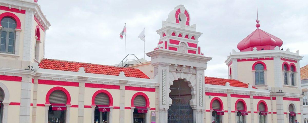 A beautiful  red domed building in Loule